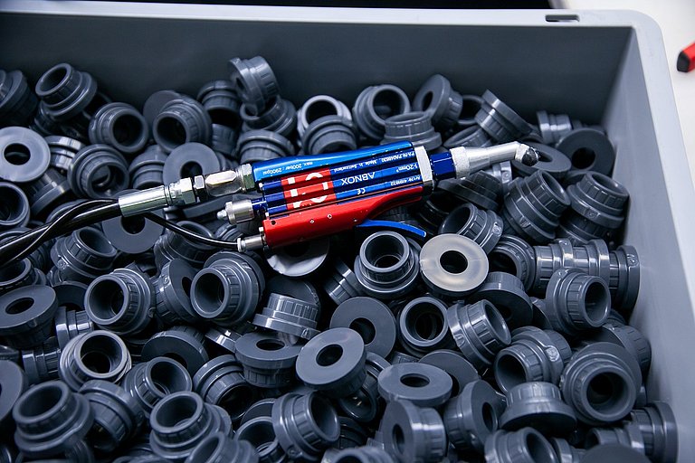 Dosierventil mit speziell für den Kunden angefertigtem Schwammaufsatz